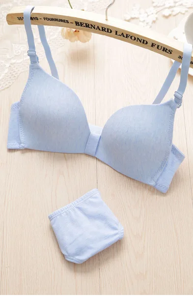 Нижнее белье для девочек с эффектом пуш-ап | Женская одежда