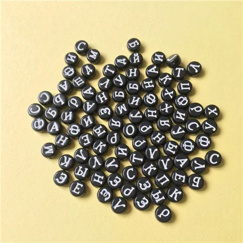 6 black with white Акриловые бусины с русскими буквами 4*7 мм, плоские круглые белые бусины в форме монеты с черной печатью, пластиковые бусины с буквами алфавита - Цвет: 6 black with white