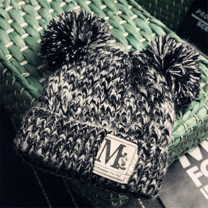 Милая вязаная крючком зимняя шляпа Кепка с черепом и кошачьими ушками теплая