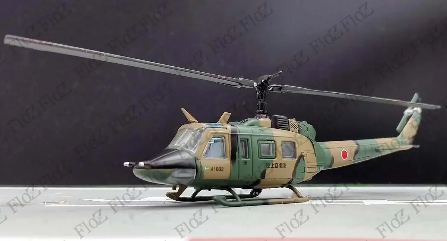 Япония JGSDF UH-1 Iroquois Huey вертолет 1/100 самолет литья под давлением модель |