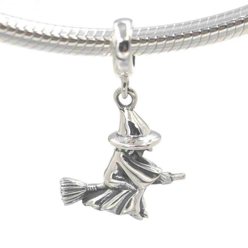 Новый оригинальный подвеска в виде летящей ведьмы с фианитом подходит для