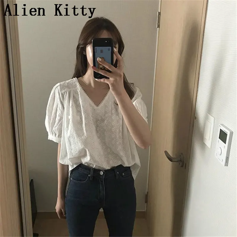 

Alien Kitty White Hollow Out Women Sweet Casual 2021 Elegant Solid Loose Simple Short Sleeves Fresh Shirt