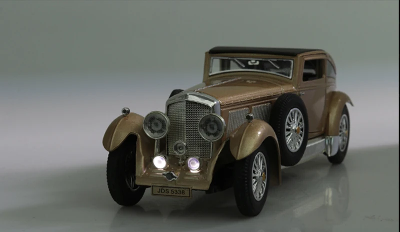 1/32 сплав под старину 8L классическая модель игрушки Автомобили литья под давлением ретро автомобиль с Оригинальная коробка игрушки для детей Коллекция Свет Звук дизайн