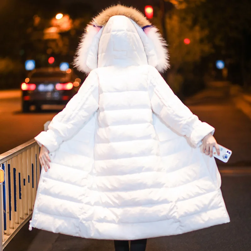 Зимняя куртка на утином пуху женское длинное пальто с капюшоном и меховым