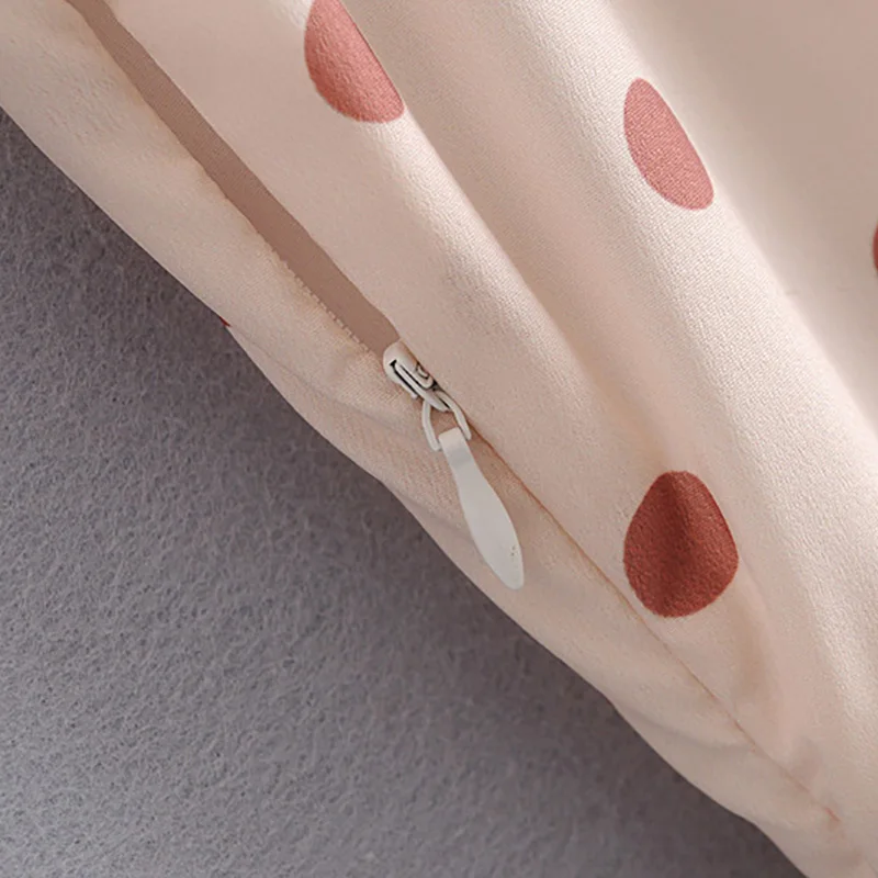 Женское платье макси с отложным воротником и коротким рукавом в горошек