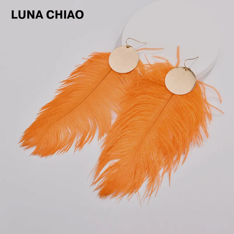 Женские большие серьги подвески LUNA CHIAO дизайнерские из страуса с крашеными