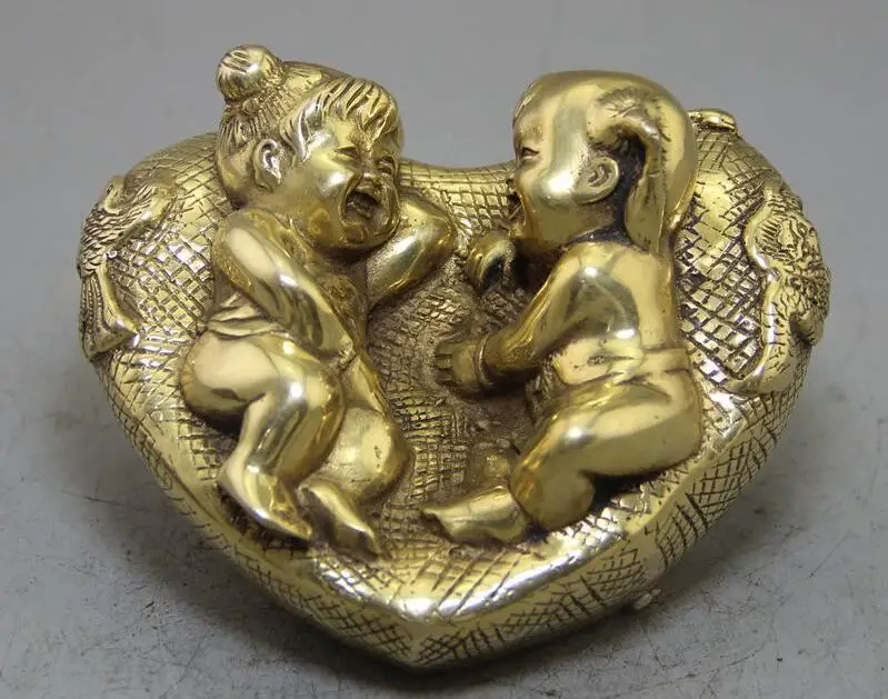 Retro-pure brass carving golden child and jade girl handicraft wedding ornaments 12x9.2x8 cm | Дом и сад