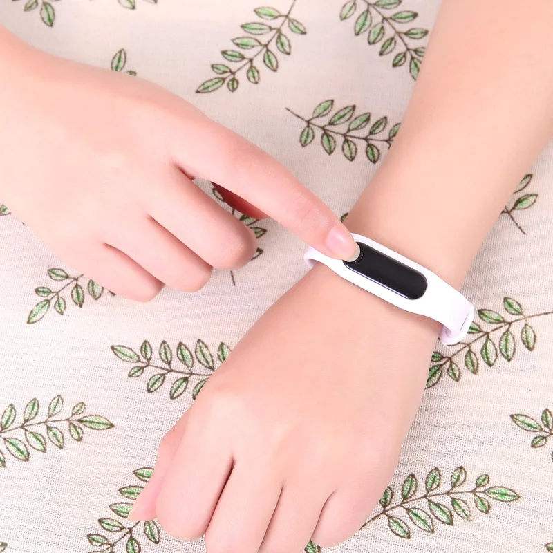 Reloj Mujeres женские светодиодные цифровые силиконовые детские часы с регулируемой