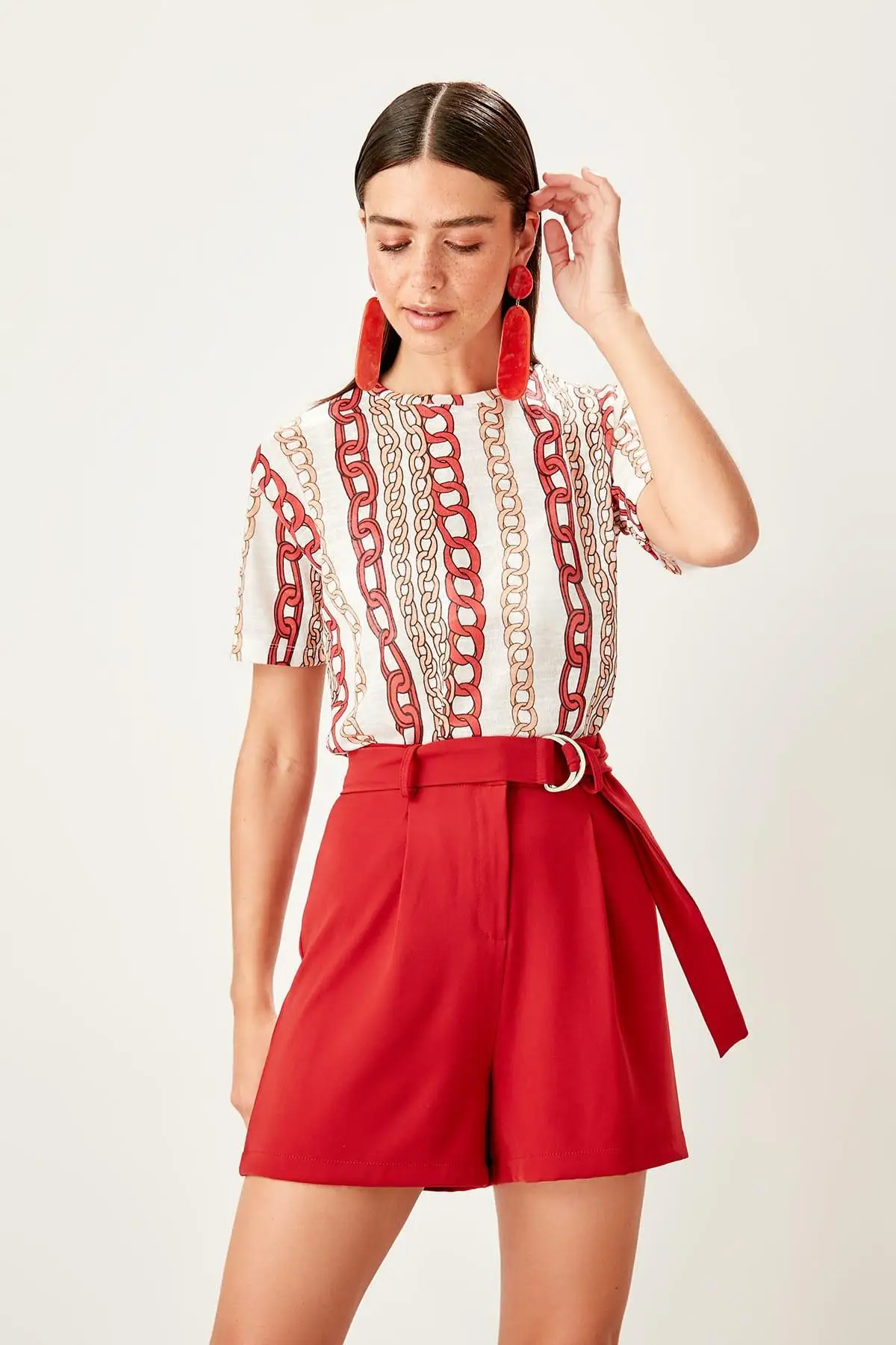 Trendyol шорты с красной шнуровкой TWOSS19XM0258