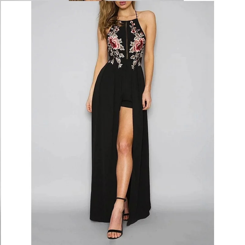 Женское платье-комбинация с открытой спиной разрезом спереди вышивкой