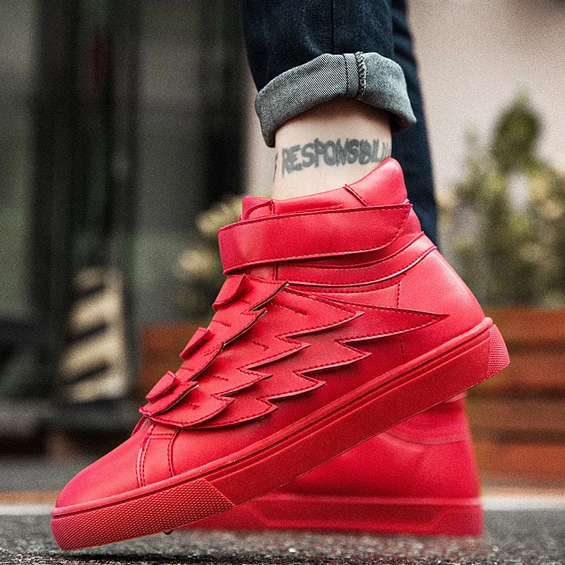 

CuddlyIIPanda Spring Autumn Hip-hop Men Sneakers High Top Casual Shoes Attachable Wings Shoes Hook&Loop Zapatos Hombre