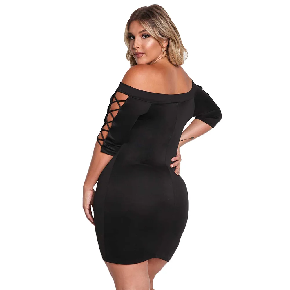 Женское платье с коротким рукавом однотонное приталенное большого размера