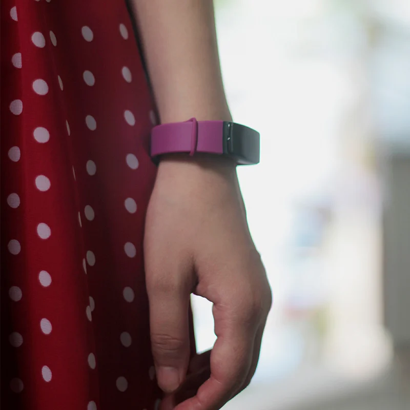 V07S Смарт фитнес браслет с женский физиологические напоминание часы крови