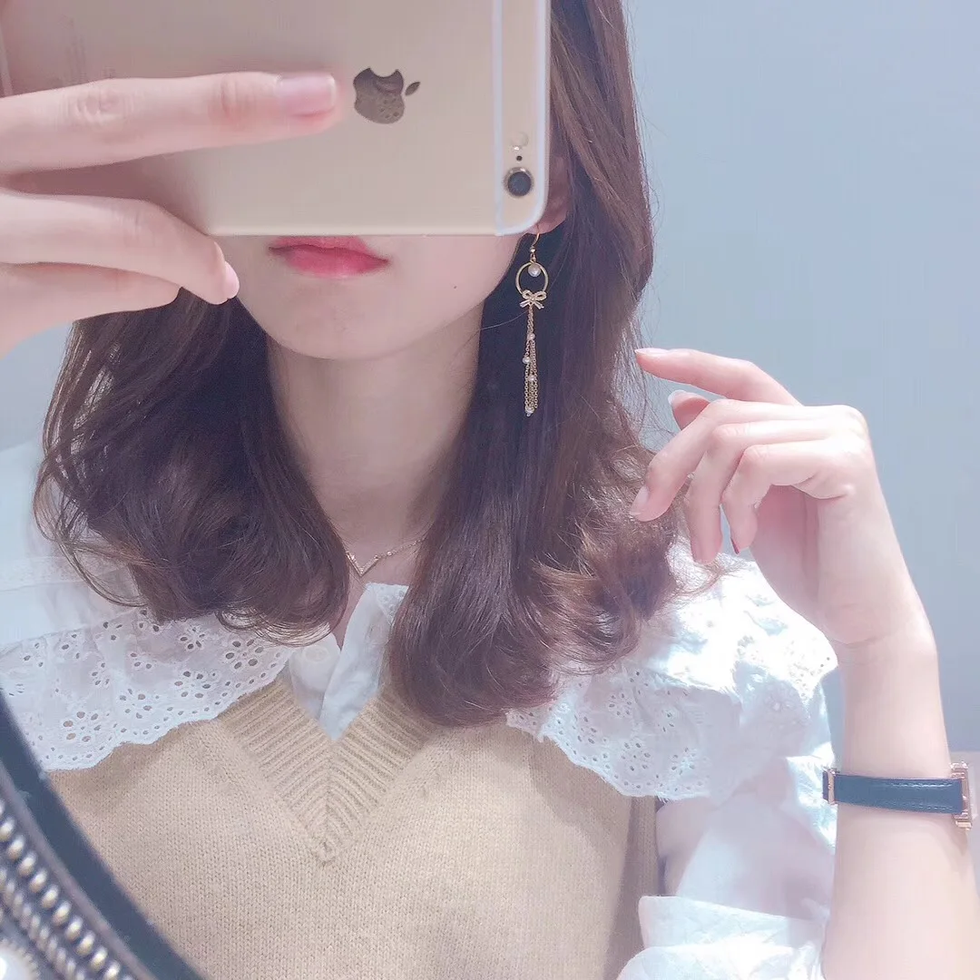 14k обратите внимание что серьги с кисточками и бантом из золотого материала тают