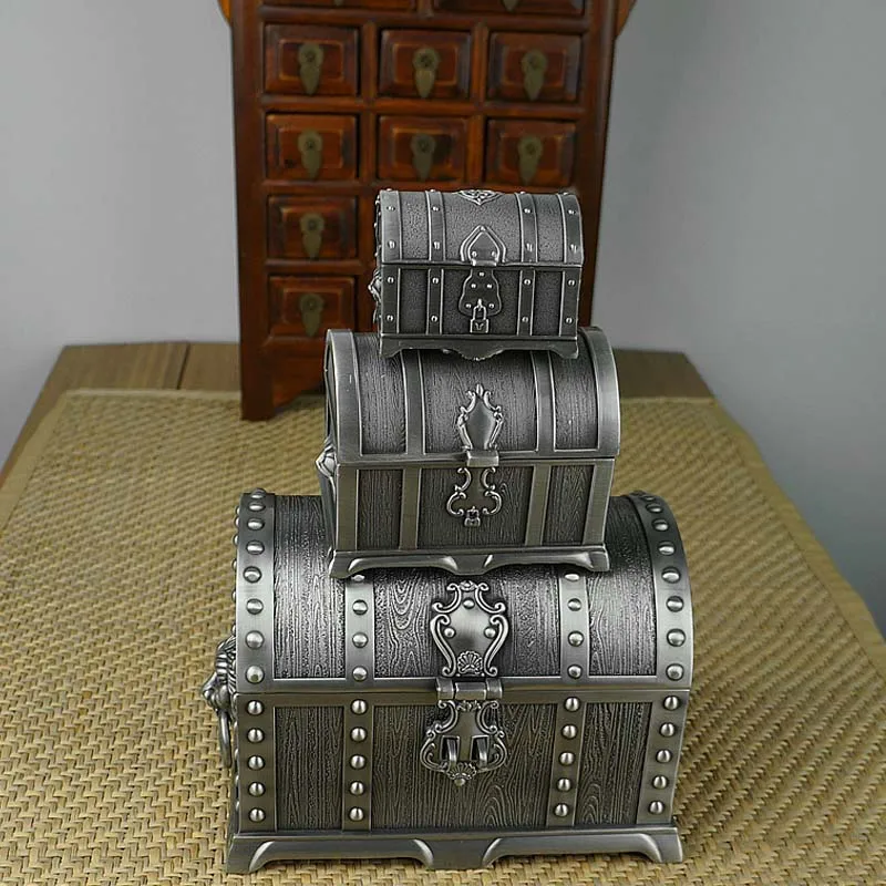 

European Classical Wedding Gift The Pirate Chest Princess Zinc Alloy Jewelry Storage Box With A Lock