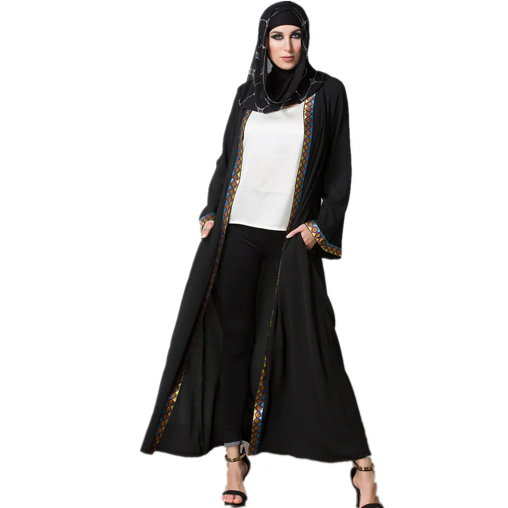 Женское винтажное платье макси длинное черное в мусульманском стиле с длинным