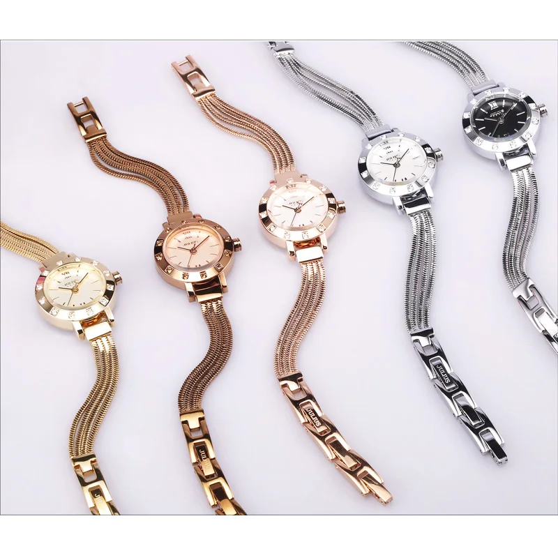 Часы наручные женские кварцевые с кисточками маленькие модные в японском стиле