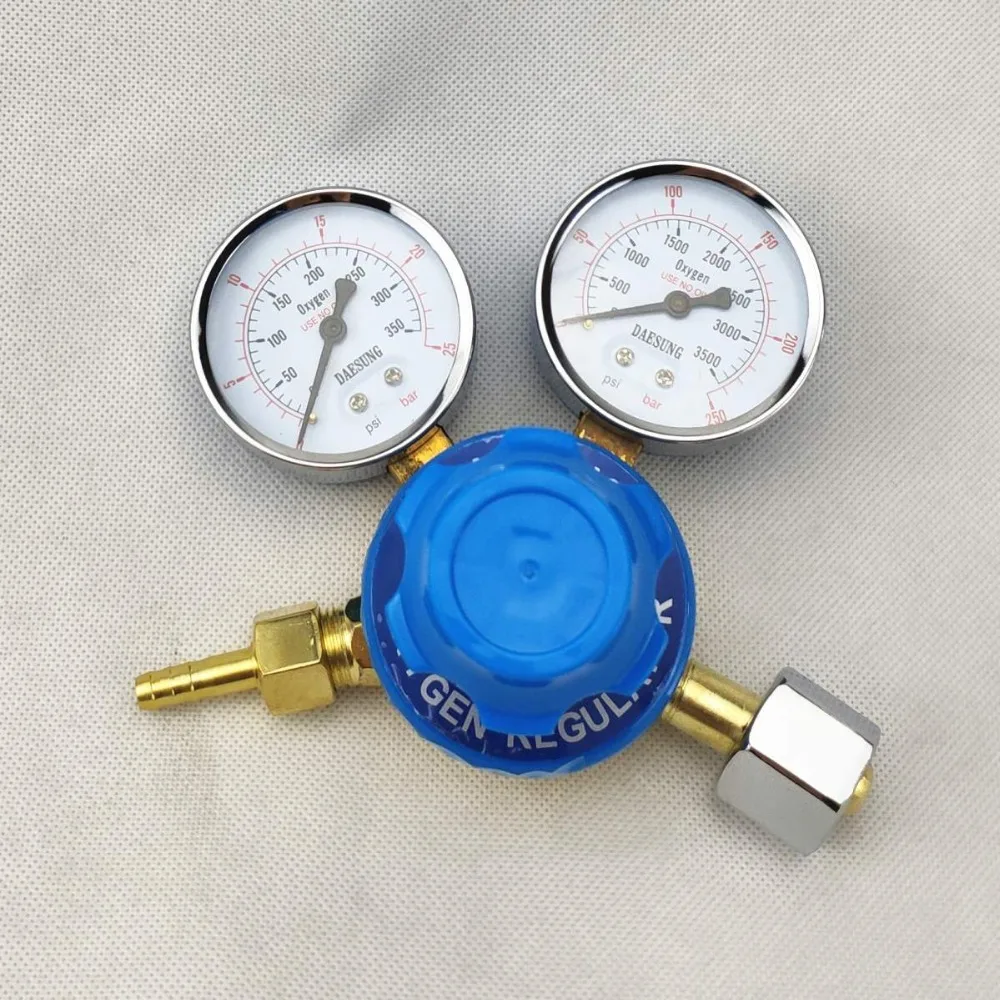 

Oxygen Regulator 0-250bar (0-25MPa) to 0-25bar (0-2.5MPa) G5/8 Inlet Dual Gauge Welding Cutting Gas Pressure Regulator