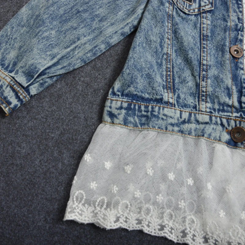 Детская джинсовая куртка для девочек осенняя принцессы с кружевом верхняя