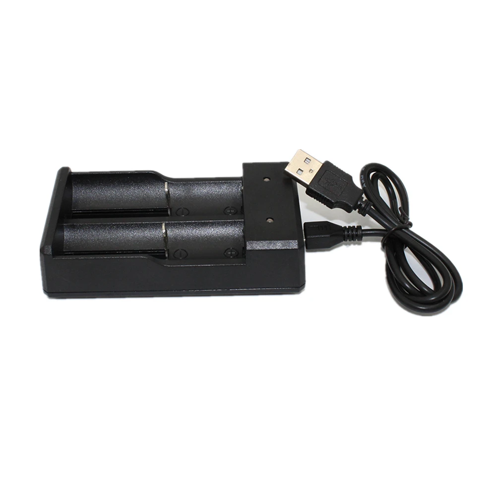 

Universal 14500 18650 26650 Li-ion Battery Charger USB Charger with LED Indicator for LED Flashlight DC 4.2V 1A