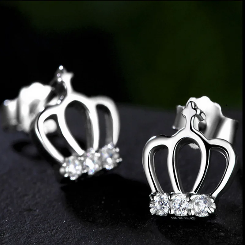 

2020 New Arrival High Quality Classic Luxury Silver Plated Imperial Crown Crystals Stud Earrings For Women Summer Clear Earrings