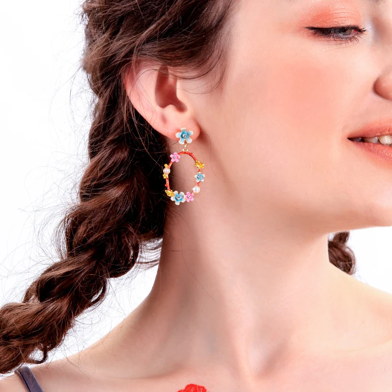 Женские Висячие серьги KISS ME уникальные из акрила жемчуга с цветком и эмалью