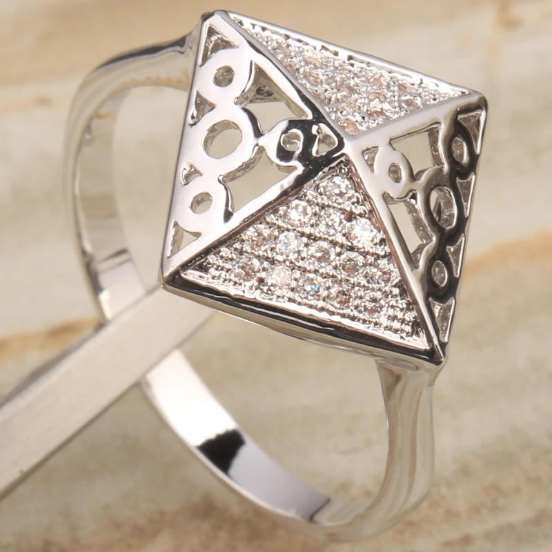 

Fetching Square White Zircon Silver Plated Argent Trendy Jewelry Ring US# Adjustable Size 6 / 7 / 8 / 9 S0942