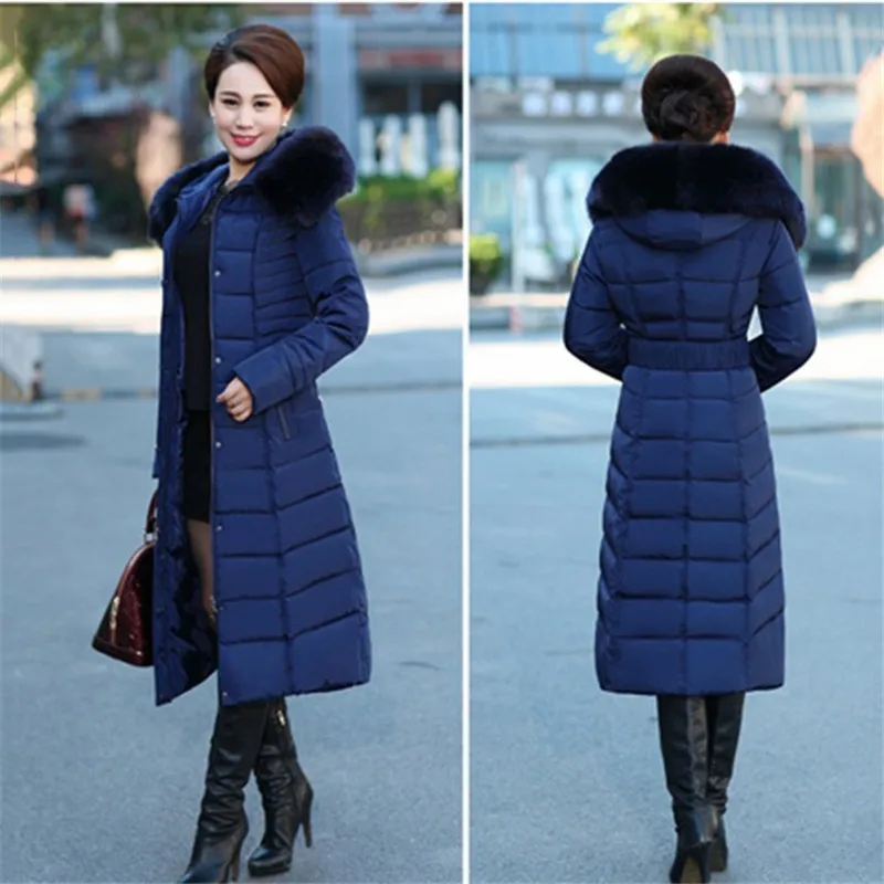 Royal blue Зимняя куртка новая длинная хлопковая верхняя одежда среднего возраста утепленная с капюшоном меховой воротник хлопковые парки Большой размер L-5XL Женское пальто WIN14 - Цвет: Royal blue
