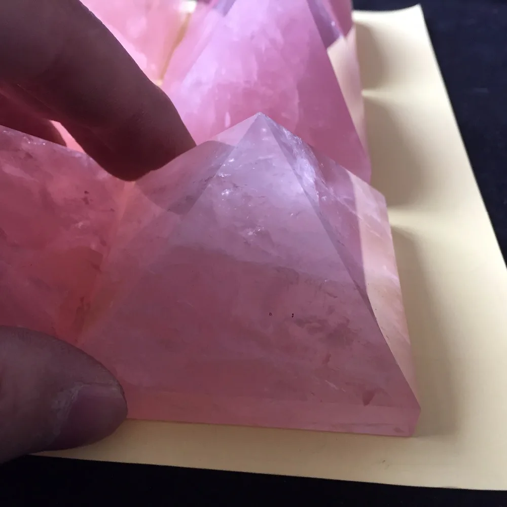 dohaibogoo natural crystal pyramid wholesale price 100% rock pink quartz rose healing stones hot sale gift | Дом и сад