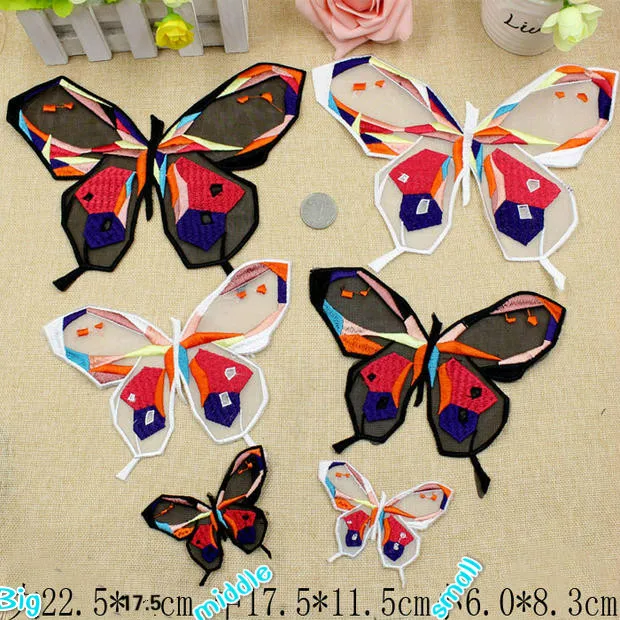 3 шт./партия (три разных размера но один и тот же стиль) черно-белая вышитая нашивка