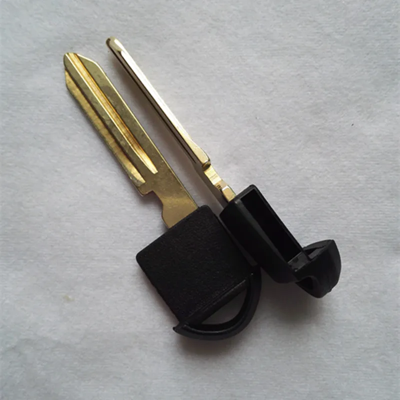 DAKATU Emergency Insert Key Blade Blank For Nissan sunshine smart emergency key (Black plastic head) | Автомобили и мотоциклы