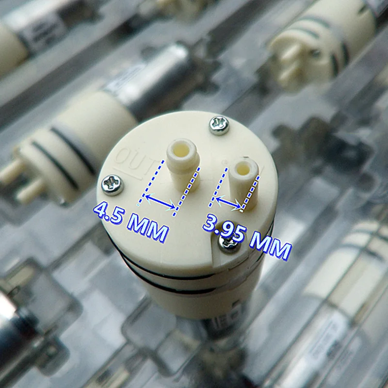 Маленький миниатюрный диафрагменный насос постоянного тока 3 в Nidec с двигателем