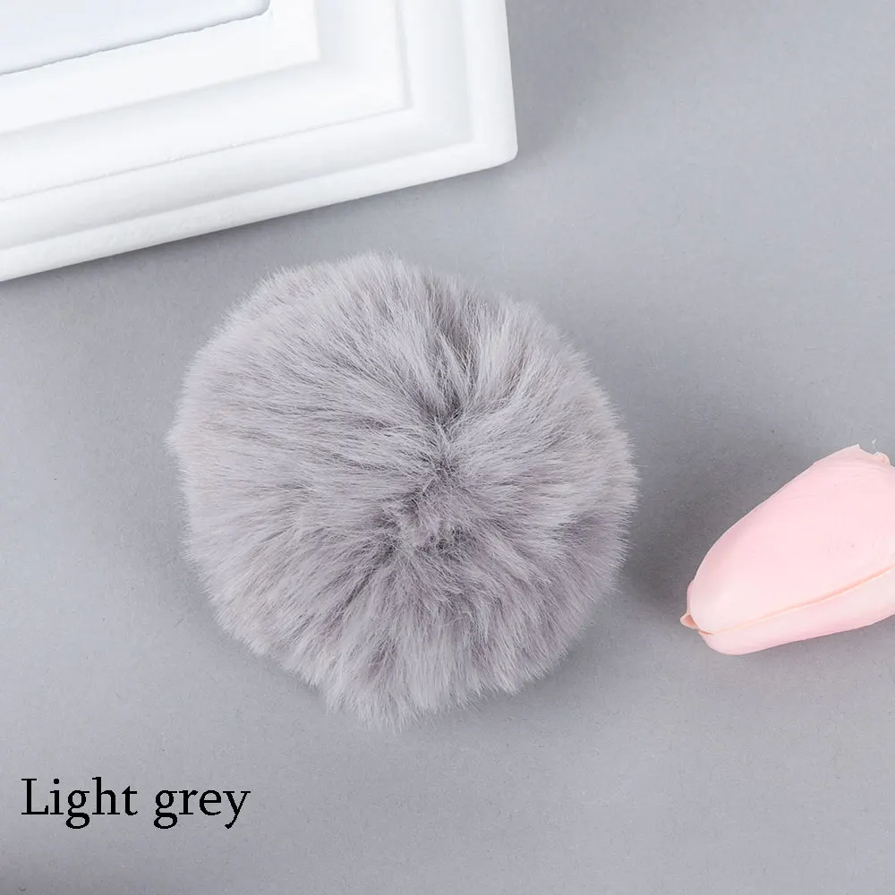 light grey 8 см 2 шт. пушистый искусственный мех кролика мяч помпон плюшевые женские сумки автомобиля ювелирные изделия для шитье одежды и ткань аксессуары - Цвет: light grey
