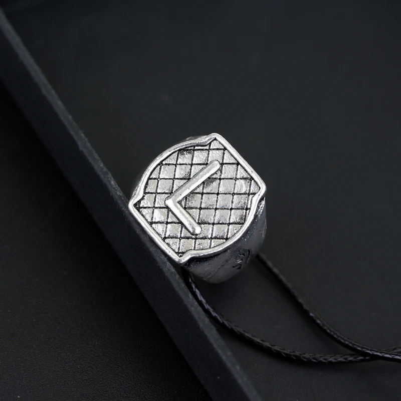 Dongsheng The Mortal Instruments City of ожерелье из костей зажигалка L с буквенным логотипом семья