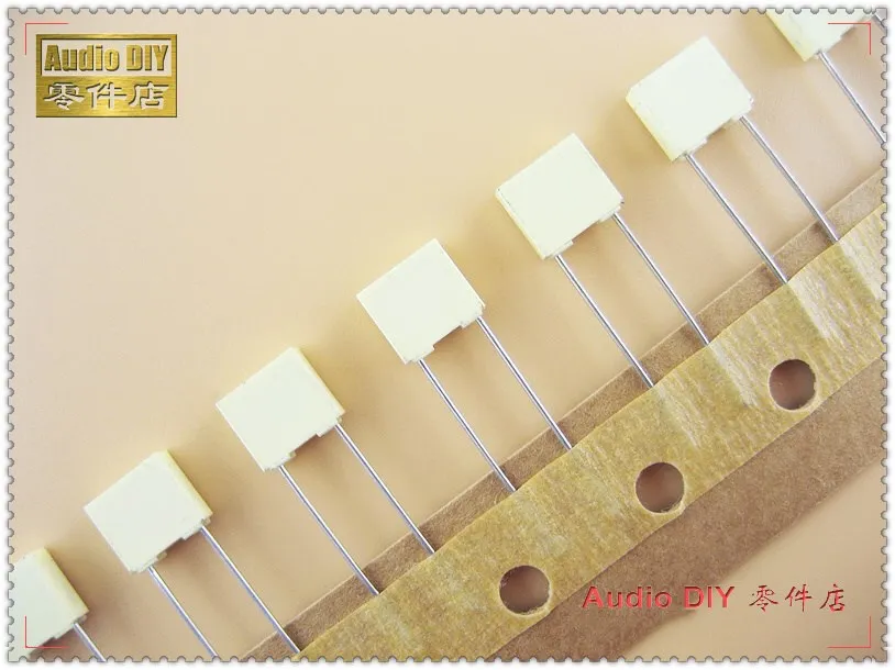 20PCS/100PCS AV R82 1500pF 400V 400V1500pF 5% MKT copper foot film capacitor 1.5nF 400V1.5nF 152 400V152