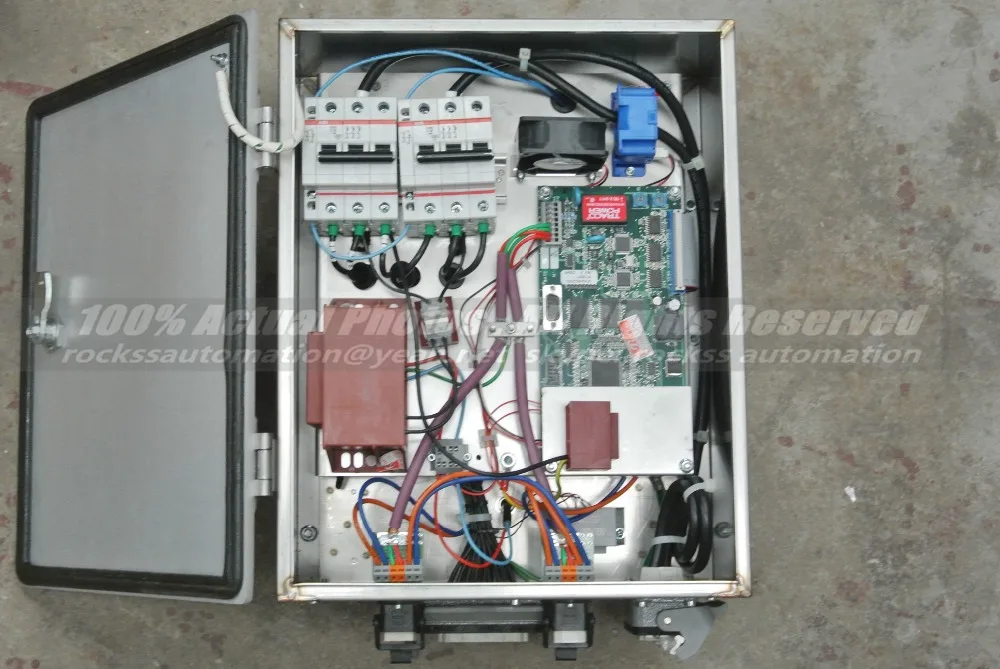 Используется однофазный 360-500V AC 65A 47-63 HZ IRS10 контроллер питания для ИК-печи vs 220V |