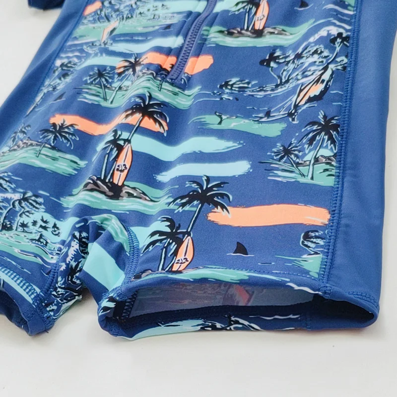 Цельный купальный костюм для мальчиков пляжный с принтом маленьких | Спорт и