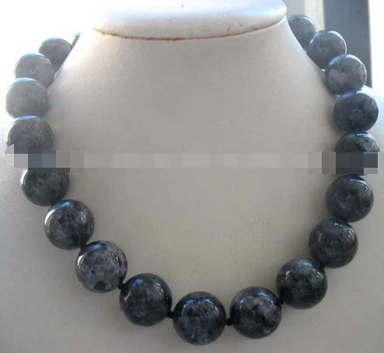 

Jewelr 005615 labradorite round 14mm 18" necklace nature