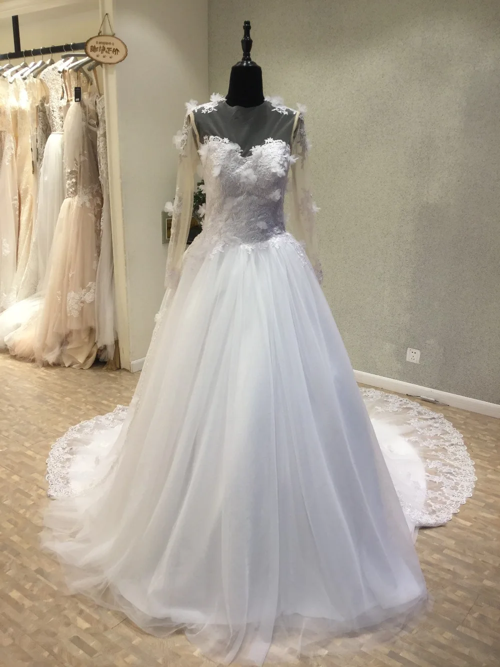 Princess Ball Gown Long Sleeve Wedding Dresses 2017 robe de mariage Lace Applique vestido noiva princesa luxo Bridal Gowns | Свадьбы и