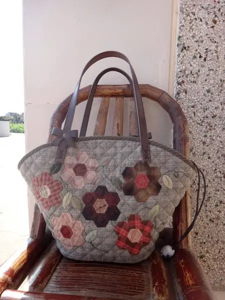 Бесплатная доставка! 100 шт. ткани для рукоделия DIY Лоскутная Ткань красивая