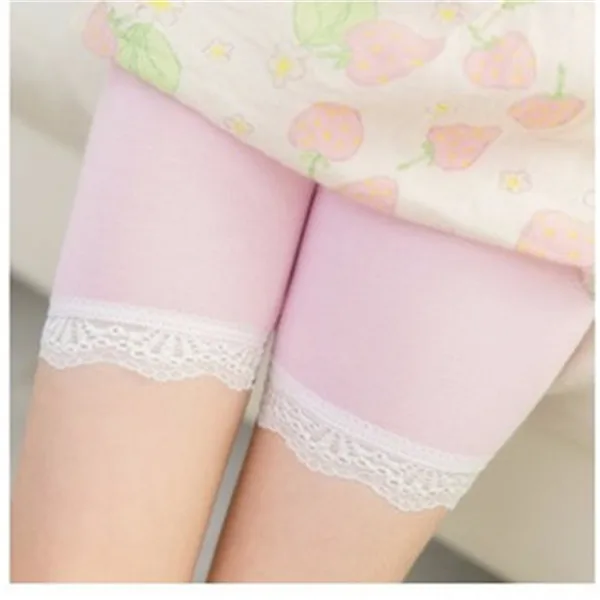 lace pink Высококачественные шорты безопасности штаны для девочек, однотонное нижнее белье, мягкие эластичные хлопковые легинсы, кружевные трусы для девочек, Короткие штаны для детей - Цвет: lace pink