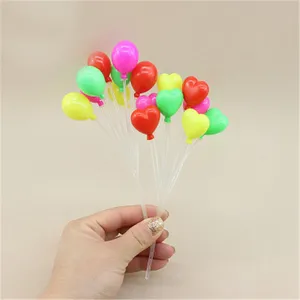 2019 Hot Sale Balloon Series Plastic Round and Heart Shape Birthday Theme Cupcake Toppers Event Part