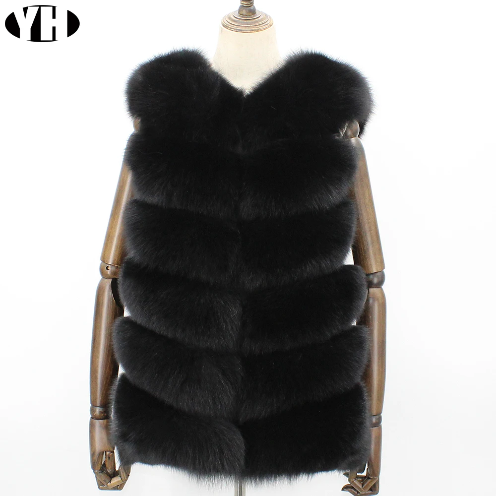 Зимний женский натуральный меховой жилет в полоску на каждый день из