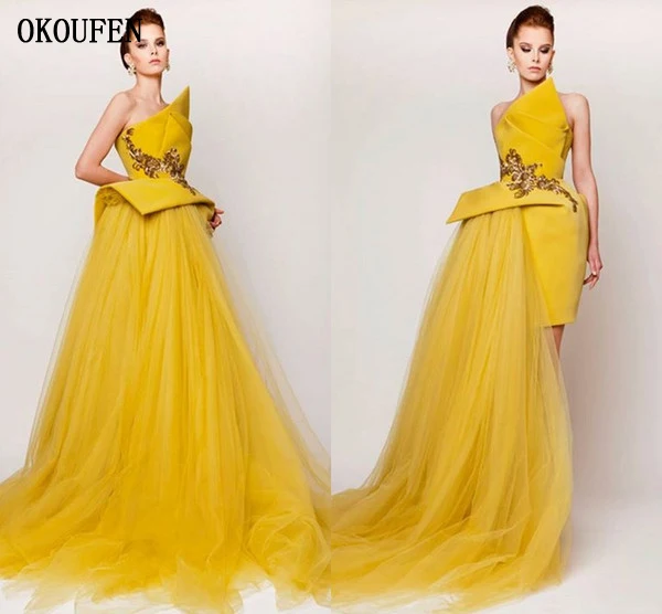 Уникальные вечерние женские золотые платья 2019 года с оборками и боковым шлейфом