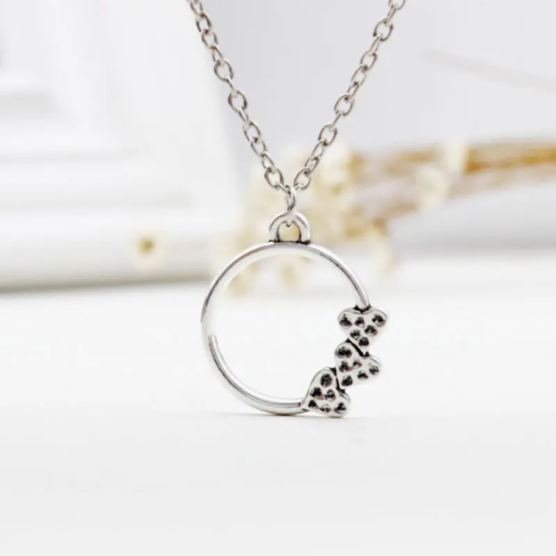 Ожерелье с милой девочкой ожерелье подвеской в виде клубники подарок на день