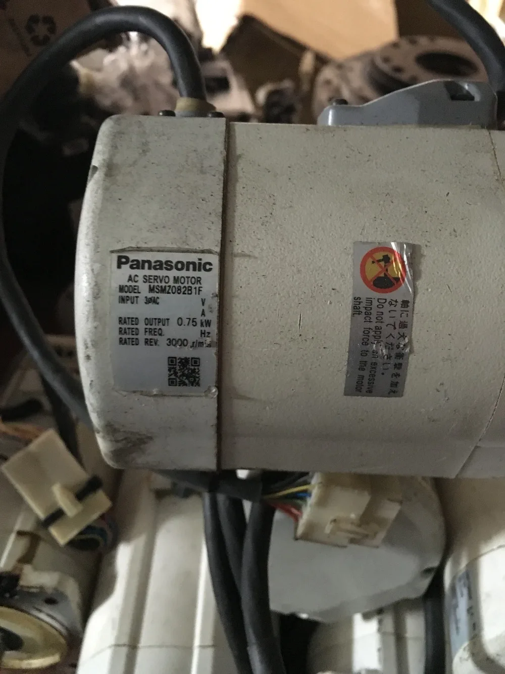 

Servo motor MSMZ082B1F , Used one , 90% appearance new , 3 months warranty , fastly shipping