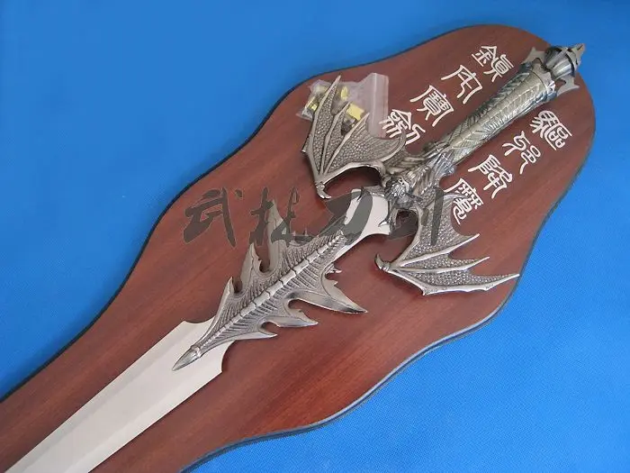 Сатиновое лезвие S1621 с двумя крыльями летучей мыши KING OF DEMON RISING BATTLE 47 дюймов|king of