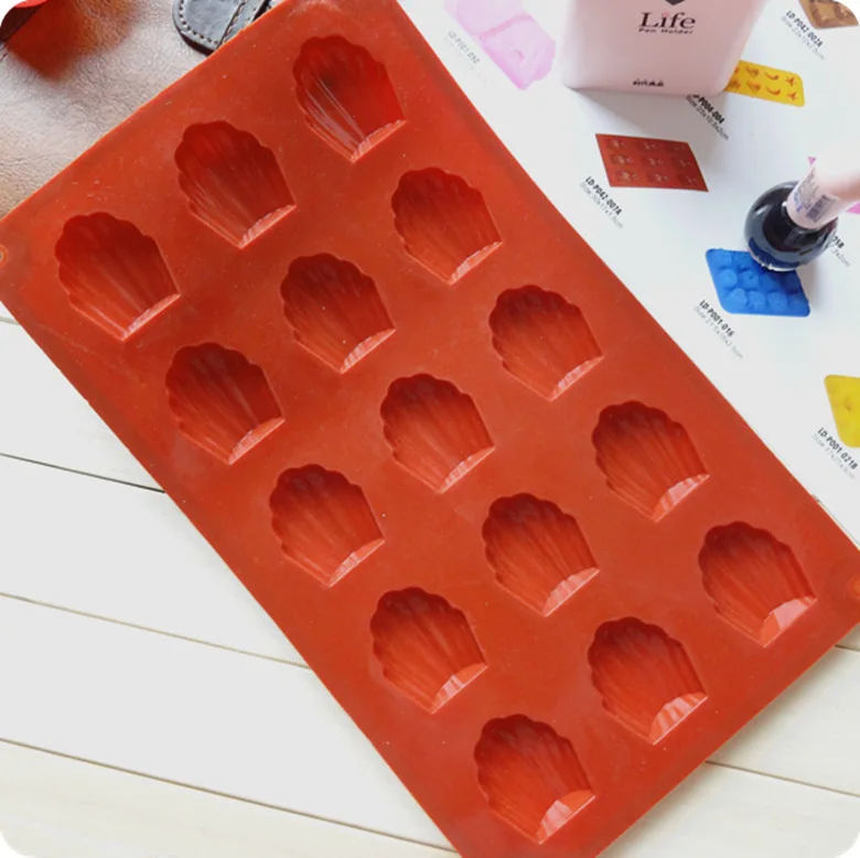 

Germany Brand Silicone Madeleine Cookie Mold 100% Platinum Silicone Shell Biscuits Cake Bakeware Moulds + D610