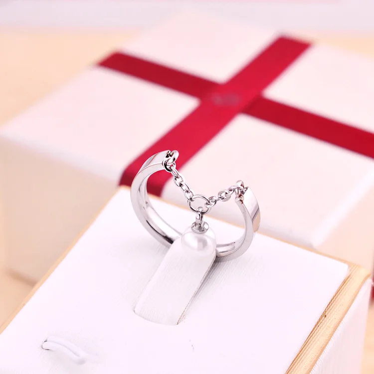 Fashion Rotating Pearl Ring Female Personality Trend Rose Gold Titanium Steel Jewelry love rings for women gift | Украшения и
