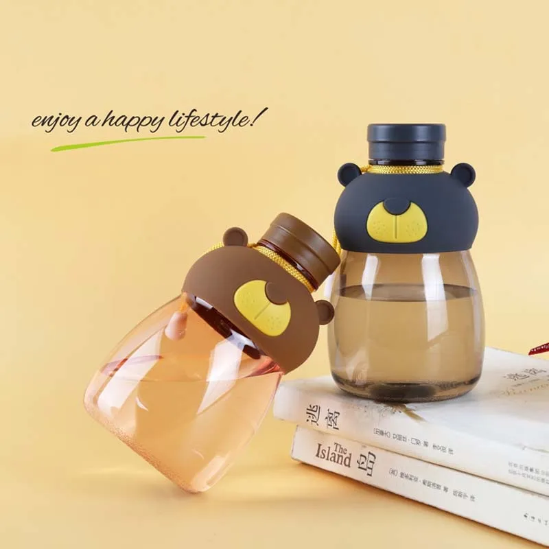 Новая модная круглая чашка для воды с крышкой мультяшным медведем пластиковая